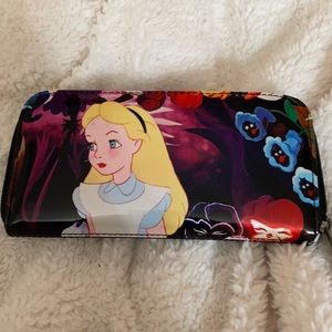 Loungefly Alice In Wonderland Flowers Wallet